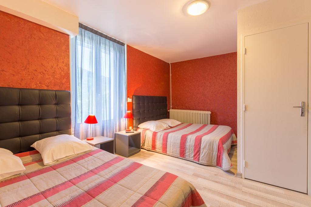 Alp'Hotel Voreppe Rom bilde
